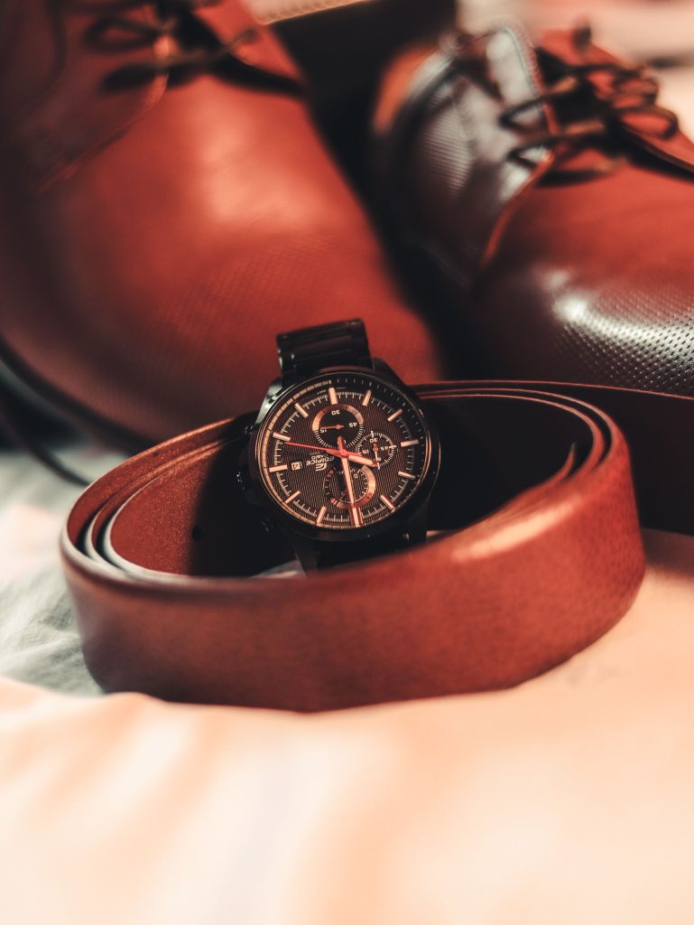 Matching leather belt and brogues.
